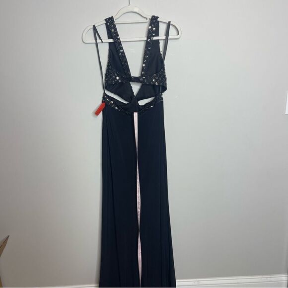 Mac Duggal Black Sequin Sleeveless Formal Evening Gown Special Occasion  Dress - Picture 7 of 14